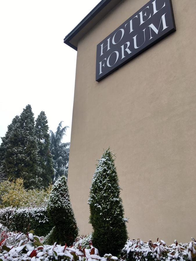 Hotel Forum Rozzano Exterior photo
